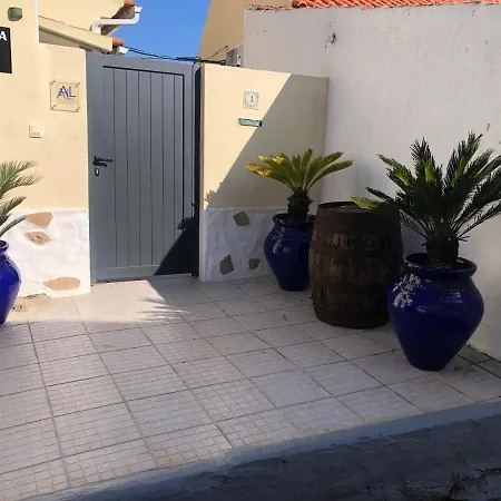 Feriehus Adega Do Ze *